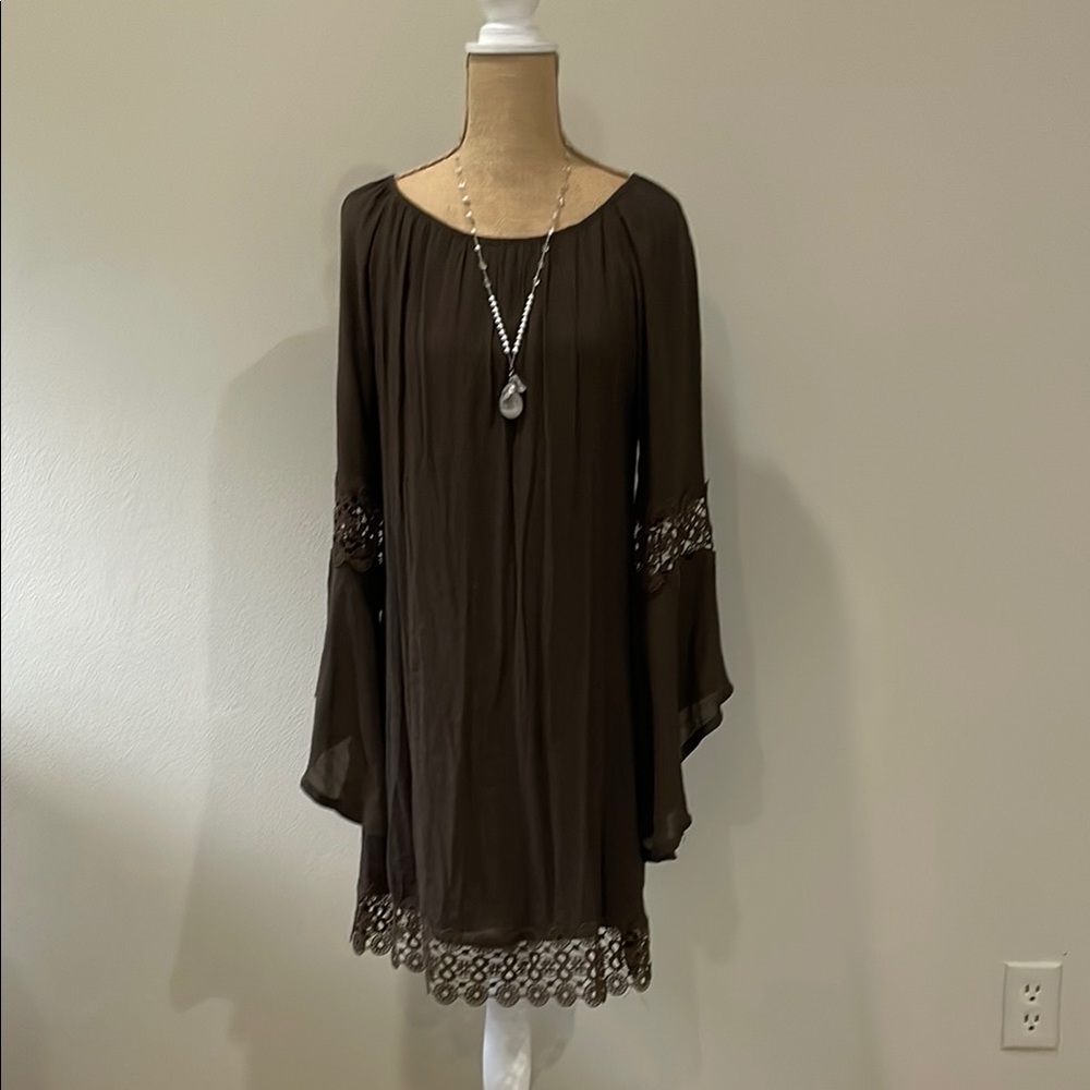 Elegant Brown Dress with Lace Accents